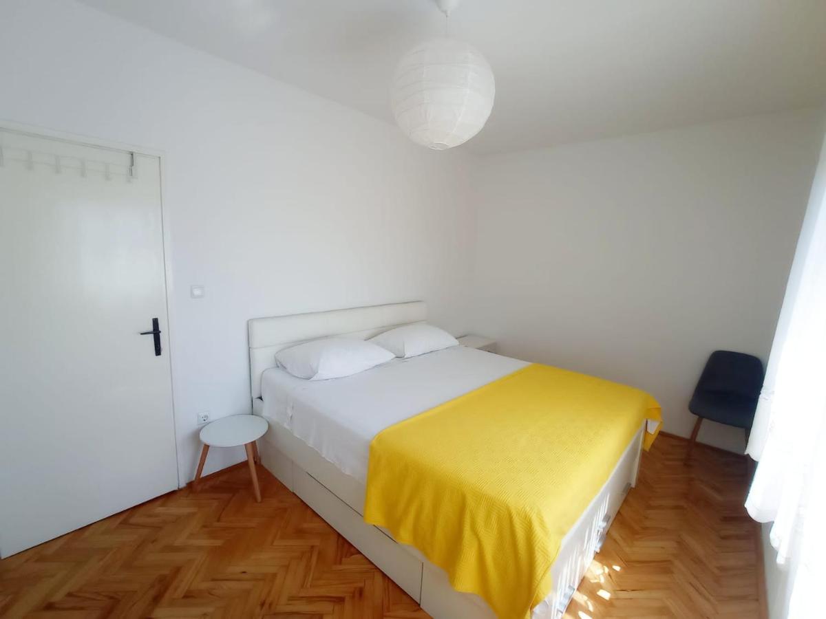 Apartments With A Parking Space Bilo, Primosten - 12868 Luaran gambar